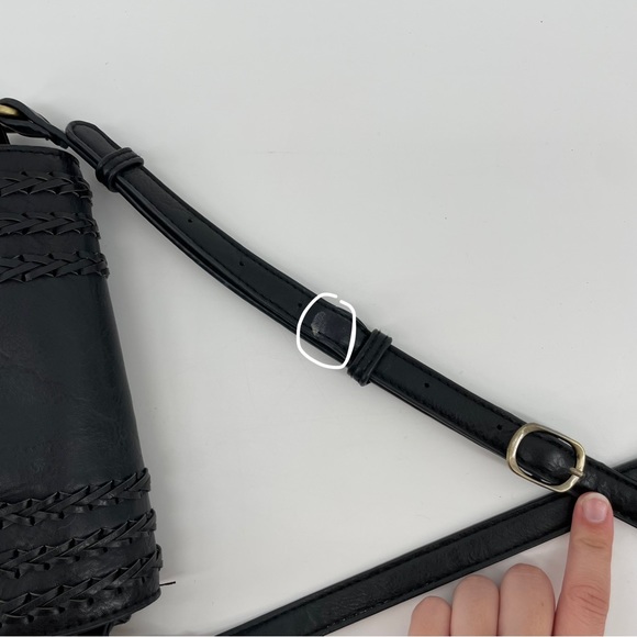 Antik Kraft Cheyenne Black Faux Leather Studded Western Crossbody - Picture 8 of 8